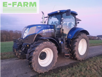 Traktor NEW HOLLAND T7.200