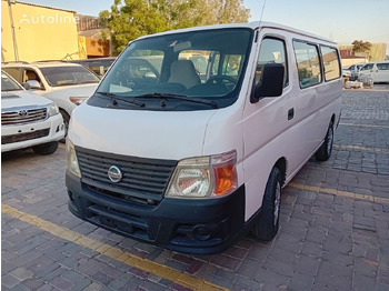 Minibusz NISSAN