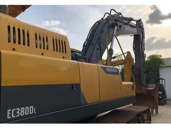 Volvo EC 380 D L - Lánctalpas kotró: 1 kép.