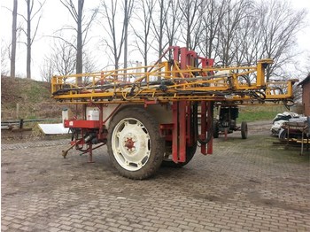 Vontatott permetezők Agrifac GN 3000 27 m: 1 kép.