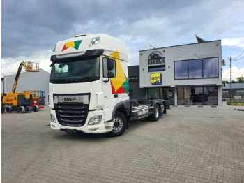 DAF XF 480 FAR BDF - Cserefelépítményes teherautó: 1 kép.