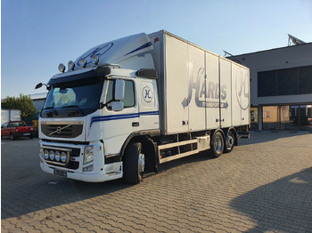 Volvo FM 330 - Dobozos felépítményű teherautó: 2 kép.