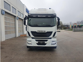 Nyergesvontató IVECO Stralis