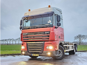 Horgos rakodó teherautó DAF XF 105 410