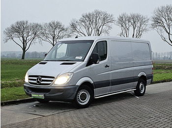 Furgon Mercedes-Benz Sprinter 319 AC AUT. V6 3.0 LTR: 2 kép.