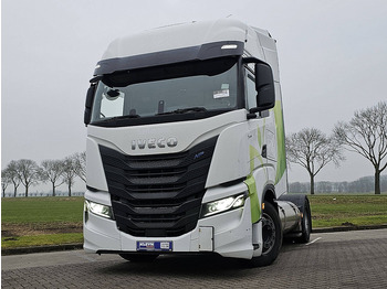 Nyergesvontató IVECO S-WAY