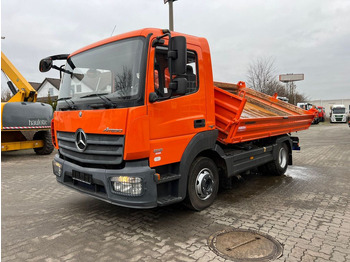 Billenőplatós teherautó MERCEDES-BENZ Atego 818