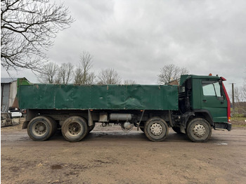 Billenőplatós teherautó VOLVO FL7.280: 2 kép.