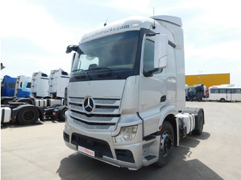 Nyergesvontató MERCEDES-BENZ Actros 1843