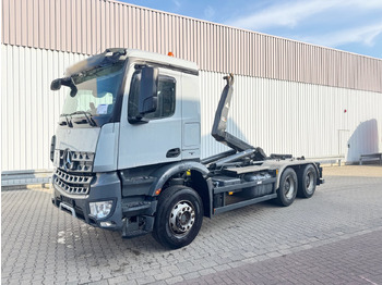 Horgos rakodó teherautó MERCEDES-BENZ Arocs 2643