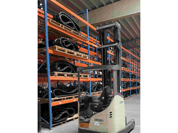 Új Lánctalp - Mezőgazdasági gépek Rubber track for Challenger MT800 and FENDT MT1100 30" and 36": 5 kép. Új Lánctalp - Mezőgazdasági gépek Rubber track for Challenger MT800 and FENDT MT1100 30" and 36": 5 kép.