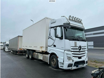 Dobozos felépítményű teherautó MERCEDES-BENZ Actros