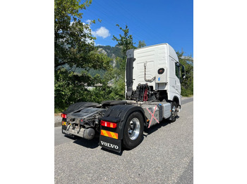 Nyergesvontató Volvo FH500 4x2, E6, Standklima: 4 kép.