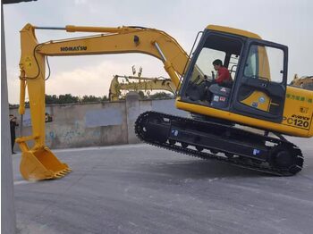 Lánctalpas kotró KOMATSU PC120-6: 5 kép.