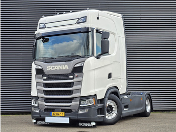 Nyergesvontató SCANIA S 450