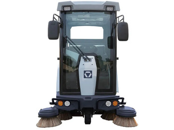 Új Utcaseprő gép XCMG 2023 New Industrial Road Street Sweeper Cleaning Machine Commercial Road Sweeper Truck Auto Floor Scrubber Sweeping machine: 4 kép.