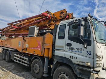 Betonpumpa XCMG Official Hb60K 2016 Year Used 56m Truck-Mounted Concrete Pump Truck for Sale: 2 kép.