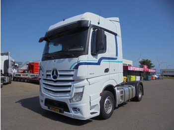 Nyergesvontató MERCEDES-BENZ Actros 1843