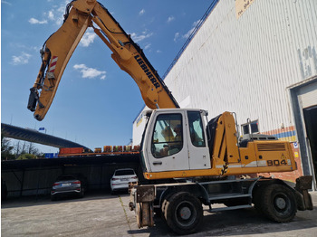 Hulladék kotró LIEBHERR A904C (2010): 4 kép.