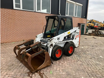 Mini homlokrakodó BOBCAT S100