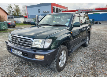 Autó TOYOTA Land Cruiser