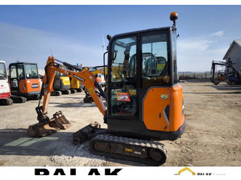 Minikotró DOOSAN DX19