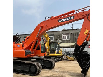 Lánctalpas kotró DOOSAN DX225LC