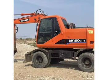 Gumikerekes kotró DOOSAN DH150W-7