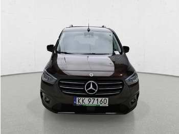 Autó MERCEDES BENZ T180d MINIVAN: 3 kép.