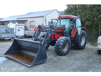 Traktor CASE IH Maxxum