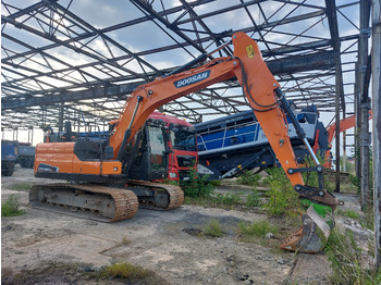 Lánctalpas kotró DOOSAN DX140LC-5: 2 kép.