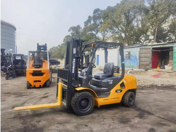 Dízel targonca Excellent Working Condition Second Hand Komatsu FD30 diesel Forklift Used Komatsu FD30 Forklift in Stock: 2 kép.