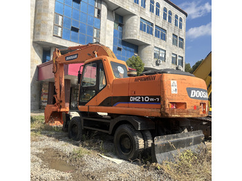 Doosan Doosan dh210w-7 wheel excavator lízing doosan Doosan dh210w-7 wheel excavator: 5 kép.