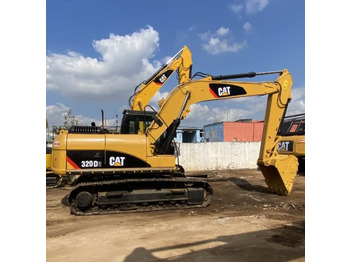 Lánctalpas kotró CATERPILLAR 320D2