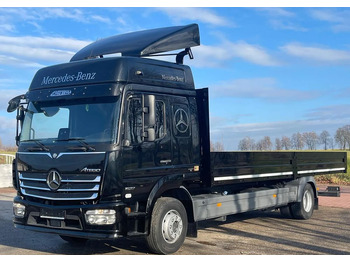 Platós teherautó MERCEDES-BENZ Atego 1527