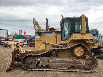 Buldózer CAT D 6 M XL: 2 kép.