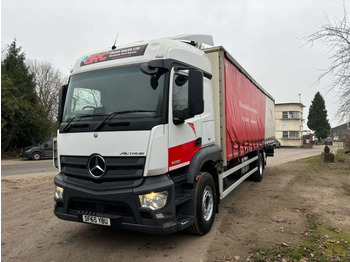 Ponyvás teherautó MERCEDES-BENZ Actros