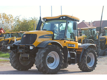 Traktor JCB