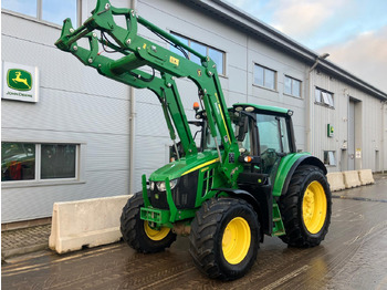 Traktor JOHN DEERE 6120M