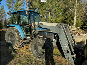 Traktor 1998 New Holland 7635 w/ front loader and bucket.: 3 kép.