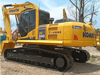 Lánctalpas kotró KOMATSU PC240