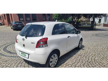 Autó Toyota Yaris Yafis II FL, Klima, Ks. serwis, niski przebieg II (2005-2011): 3 kép.