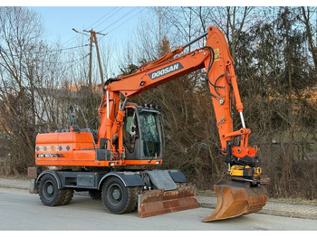 Doosan * DOOSAN DX160W *ROTOTILT* GPS 2D Leica * Sprowadzona * Stan Perfekcyjny * Koparka Kołowa * lízing Doosan * DOOSAN DX160W *ROTOTILT* GPS 2D Leica * Sprowadzona * Stan Perfekcyjny * Koparka Kołowa *: 2 kép.