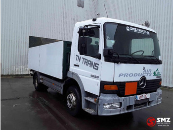 Platós teherautó MERCEDES-BENZ Atego 1223