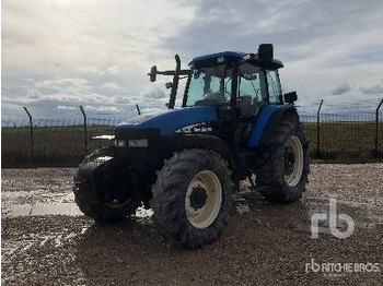 Traktor NEW HOLLAND TM