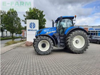 Traktor NEW HOLLAND T7