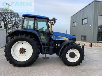 Traktor NEW HOLLAND TM190