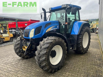 Traktor New Holland tvt 145: 2 kép.