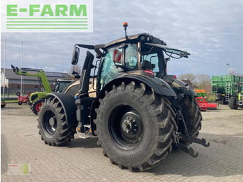 Traktor Valtra q245: 2 kép.