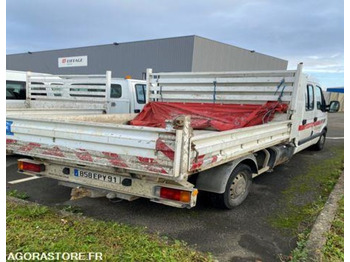 Billenőplatós kisteherautó RENAULT Master